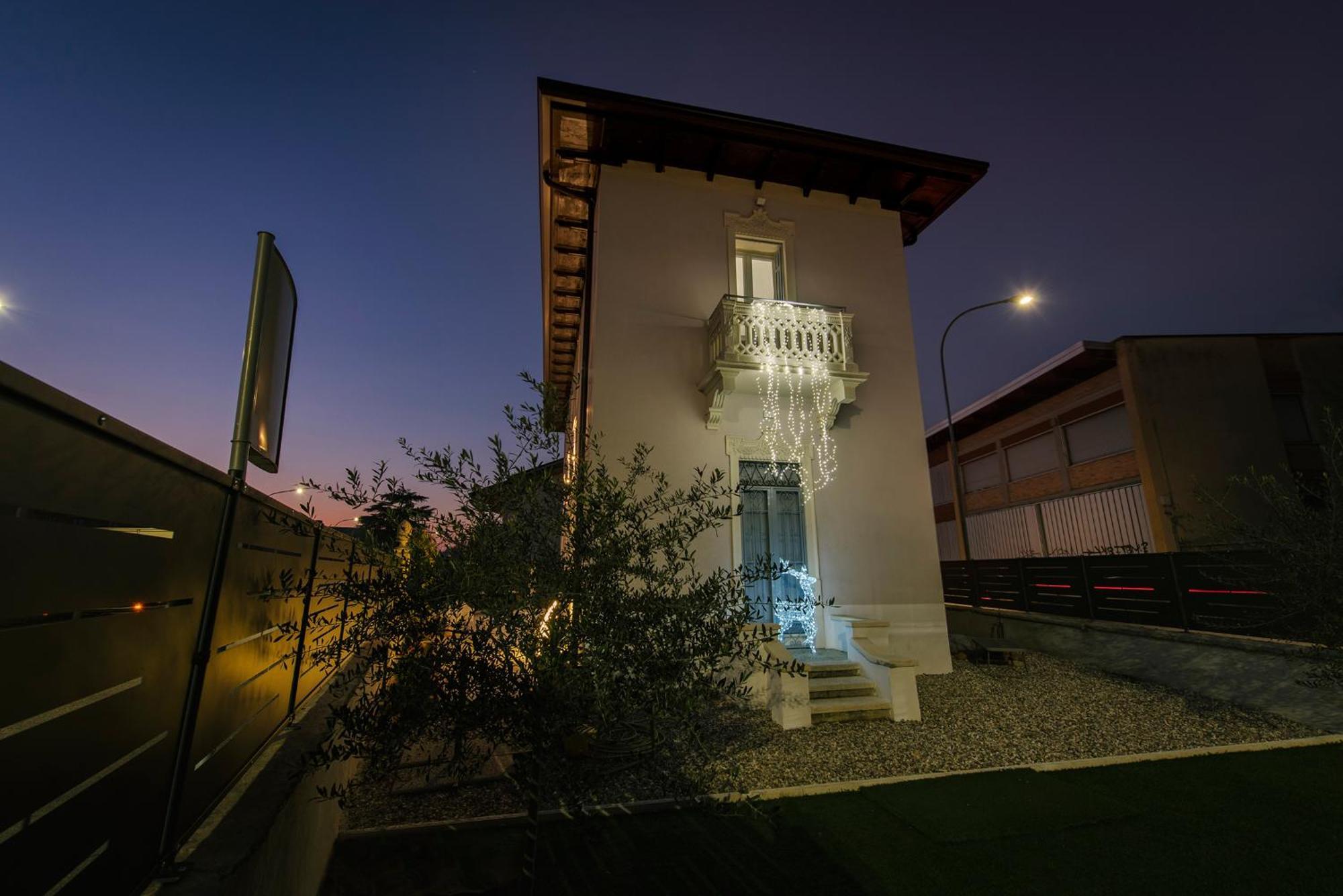 Villa Dei Sogni - Camera Accesso Indipendente Vicino Ospedale Borgo Trento Fiera Arena Di Verona Exterior foto